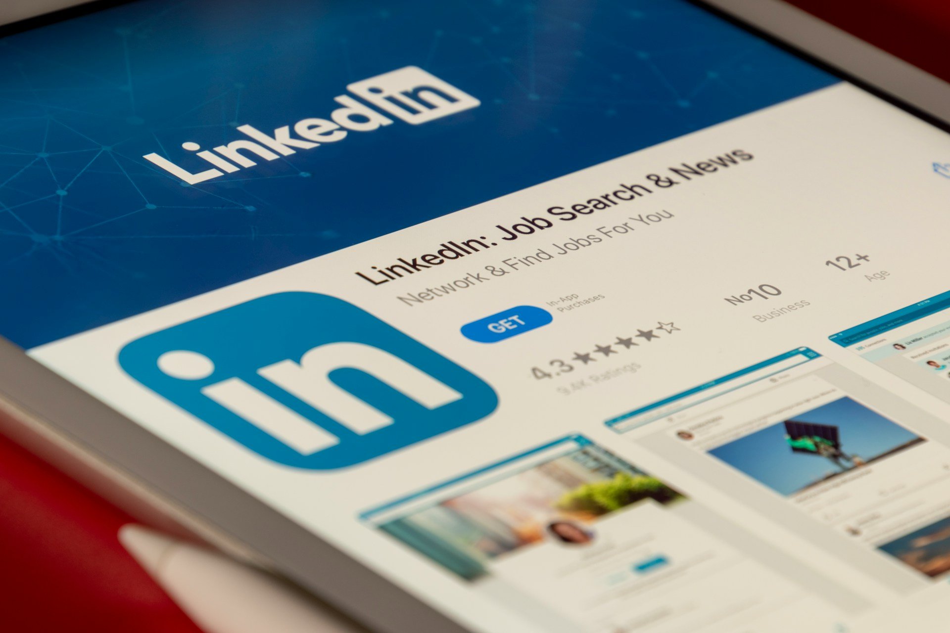 LinkedIn wchodzi w świat gier: wprowadza 3 nowe łamigłówki logiczne