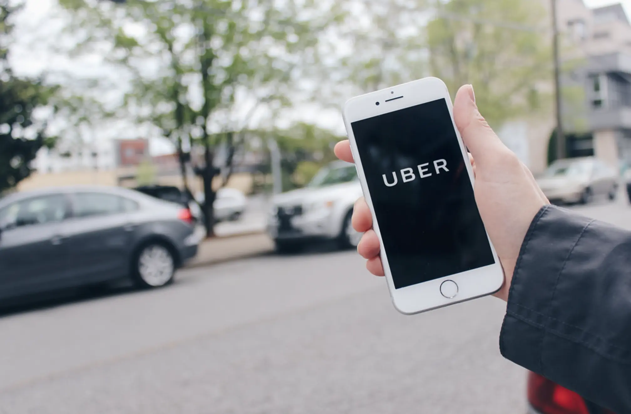 Uber Ukarał Grzywną 290 Milionów Euro za Naruszenie Prywatności Danych