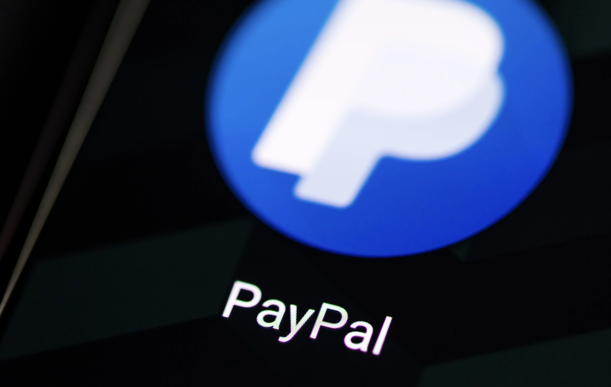 Hakerzy Przejmują System PayPal’a, Aby Wysyłać Przekonujące E-maile Oszustwa