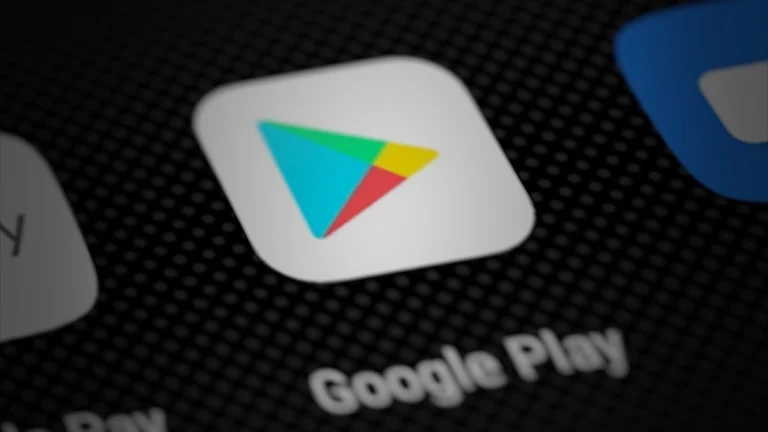Fałszywe strony Google Play rozprzestrzeniają szkodliwe oprogramowanie SpyNote użytkownikom Androida